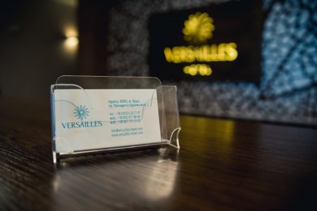 "VERSAILLES HOTEL"